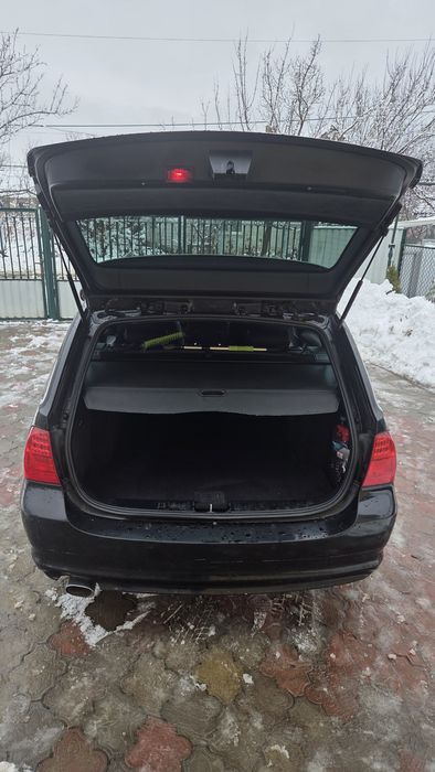 BMW e91 320d 2011рік