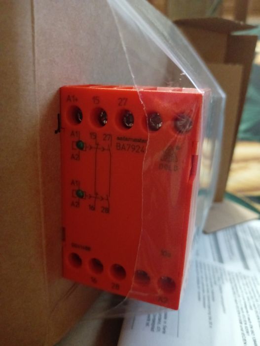 PRZEKAŹNIK Moduł bezpieczeństwa BA7924.21/002 DC24V 10S