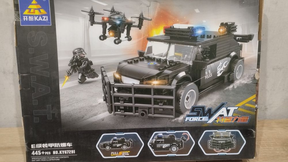 Klocki wóz policyjny swat  nie lego i