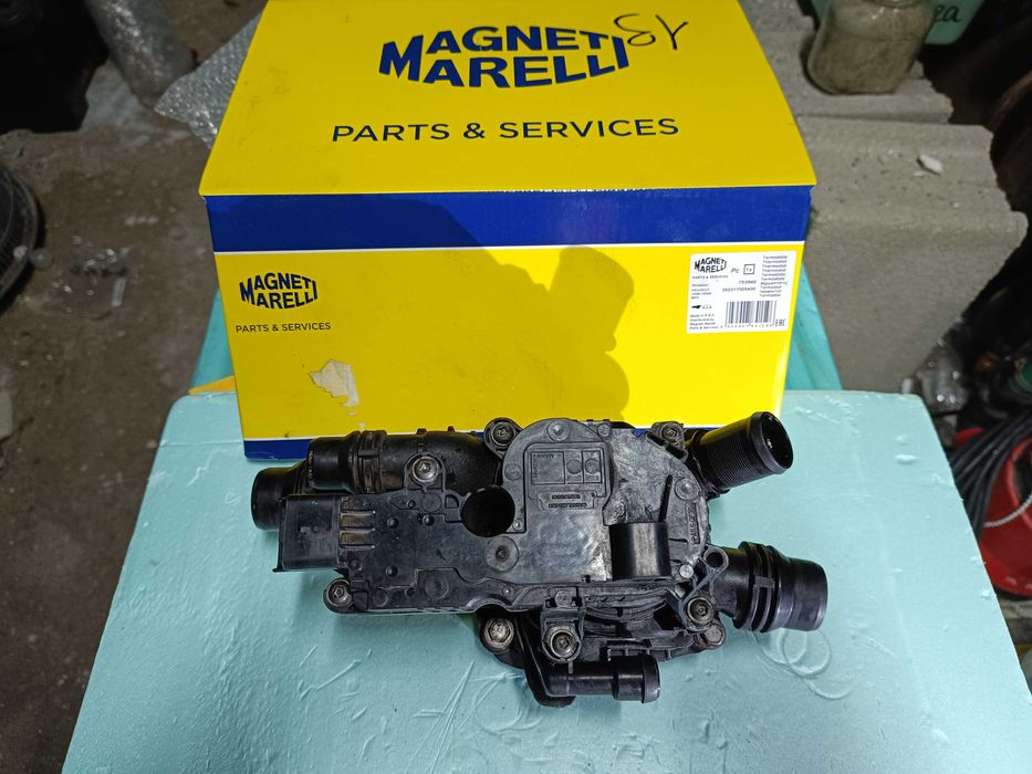Termostato usado MANN HUMMEL Citroen Peugeot C3 C4