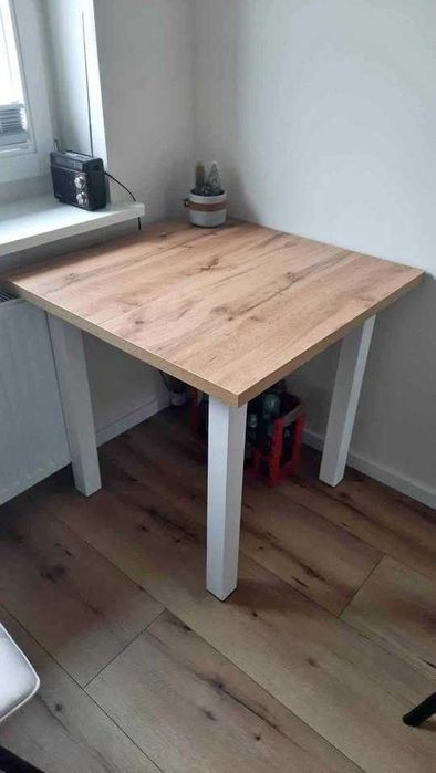 Nowy, zapakowany Stół Kuchenny - Rozkładany 80x80/160