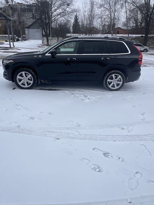 Volvo XC90 Т8 plug-in Hybrid