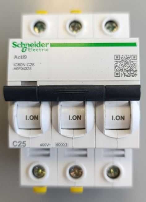 Wyłącznik nadprądowy 3P C 25A 6kA AC iC60N‑C25‑3 A9F04325 SCHNEIDER