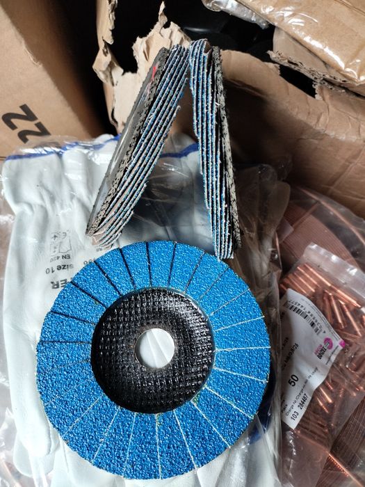 Круг,диск зачистной шлифовальный 125 р40 с Европы оптом