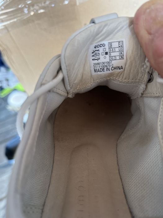 Продам жіночі туфлі