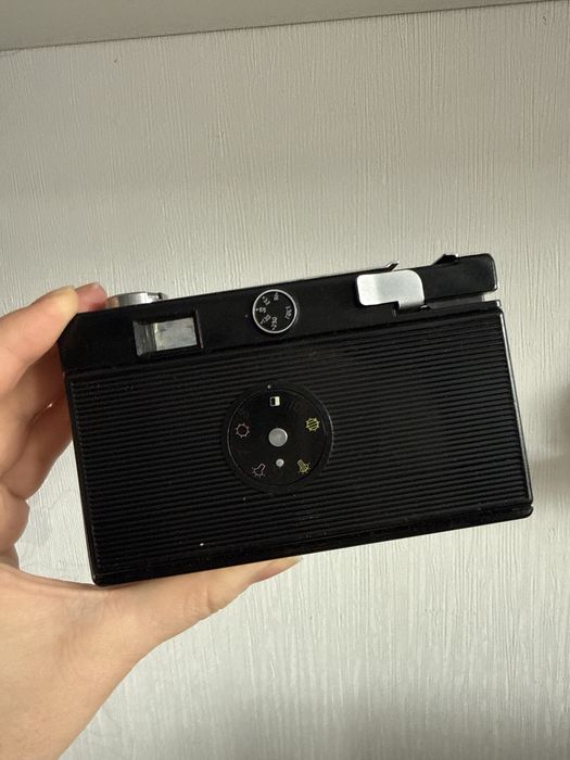 Плівкові камери, фільтри, дальномір