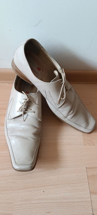 Buty do garnituru