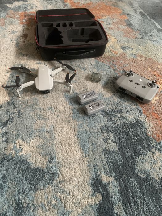 Dji mini 2 se stan igla 2 baterie