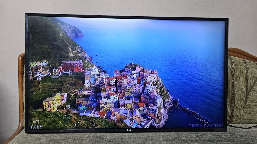 Телевізор LG 43UJ6307