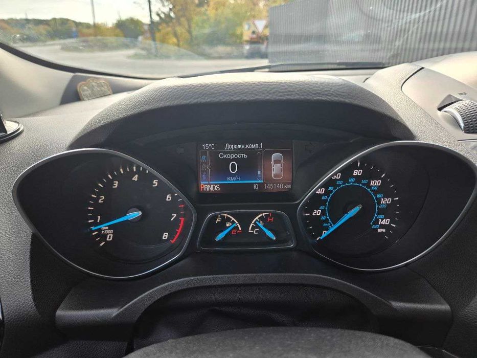 Продам Ford Escape Titanium 2.0 EcoBoost (2015)