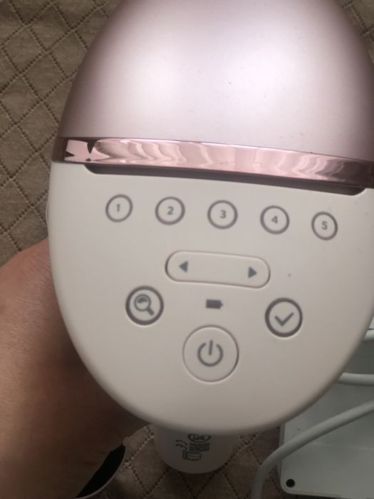 Фотоепілятор Philips Lumea серіі 9000 BRI958/00