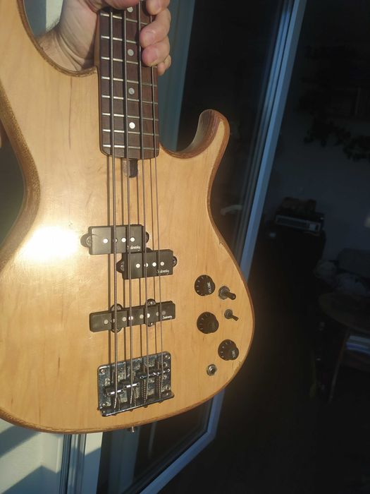 Gitara basowa Aria Pro 2 Korea