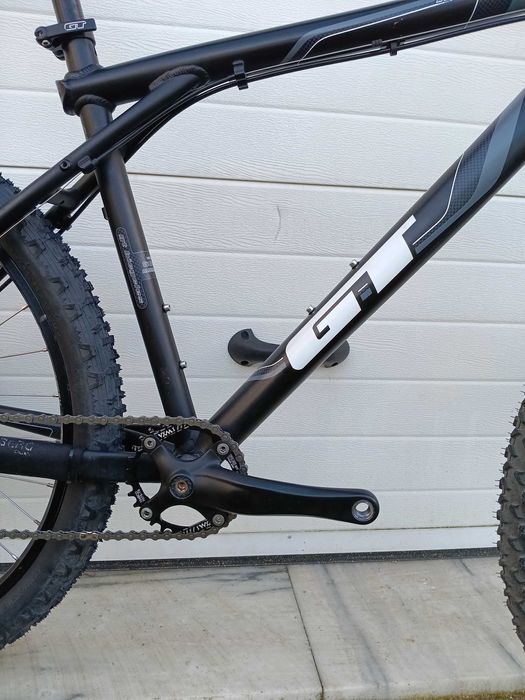 Bicicleta GT Avalanche 1.0