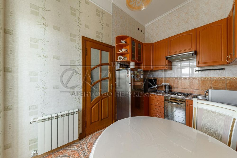 Оренда квартири, вул. Інститутська, Липки