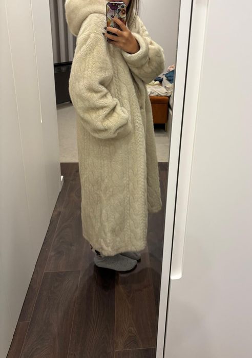 Casaco de pele sem uso