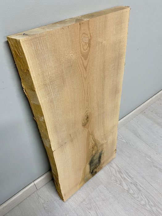 Tábua de madeira maciça 80×40 cm.