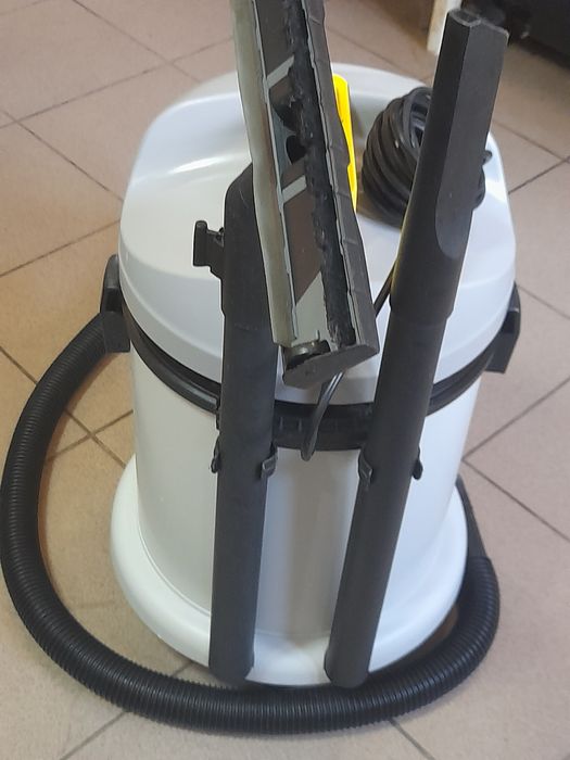 Пилесос *Karcher-2150*