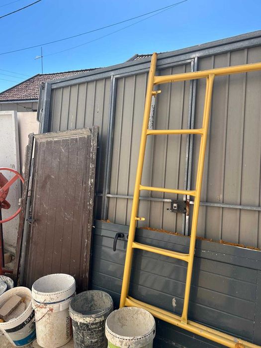 Porta PVC garagem/cave