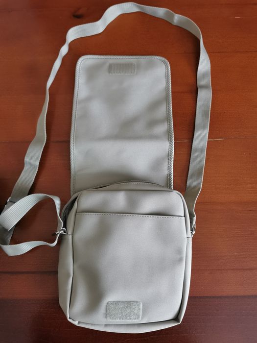 Сумочка крос-боді від німецького бренду s.Oliver,  унісекс