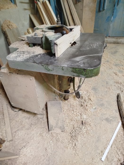 Продам фрезерний станок, фрезер.