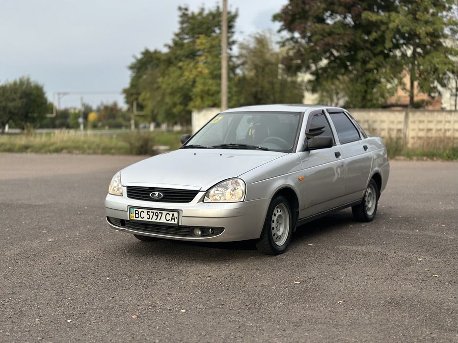 Лада пріора 2009 року