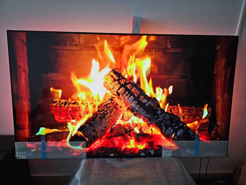 Телевізор Philips 55OLED770/12