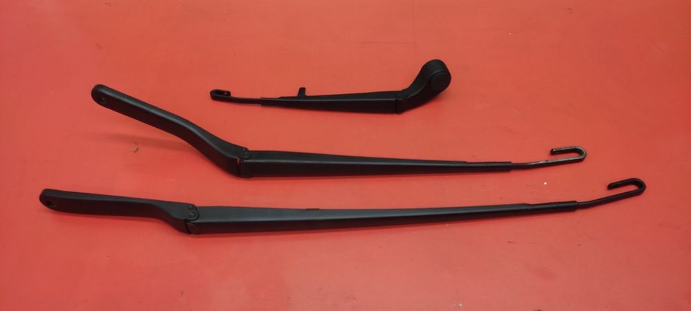 Дворник BMW X5 E53 E70 F15 поводок дворника БМВ Х5 Е70 ф15 ф25 двірник