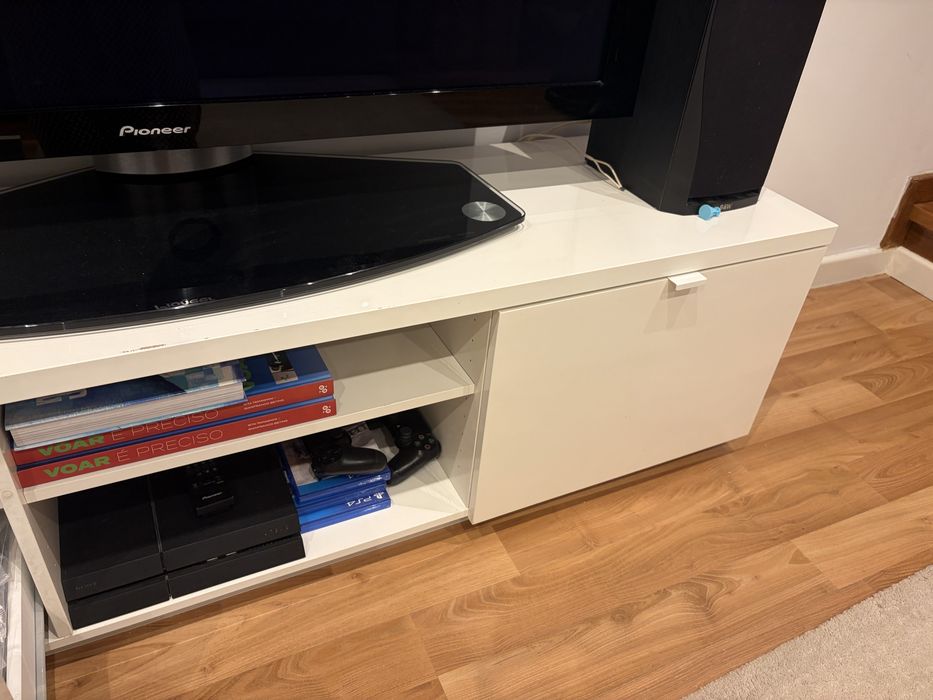 Móvel de TV IKEA