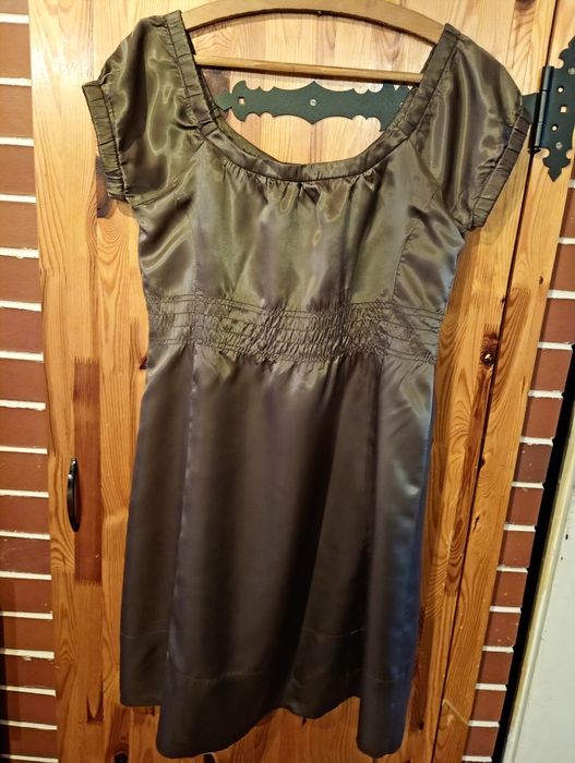 Sukienki wizytowe i nie tylko