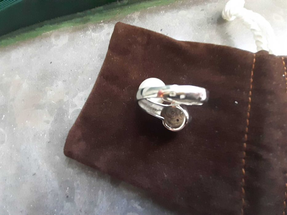 Anel prata contrastada, com pérola e zircónias, NOVO
