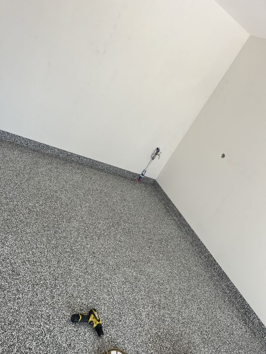 Posadzka do garażu | żywica epoksydowa | antypoślizg | Śląsk