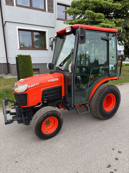 Ciągnik Kubota B2530 jak b2231 i stv tuż klima kosiarka tur