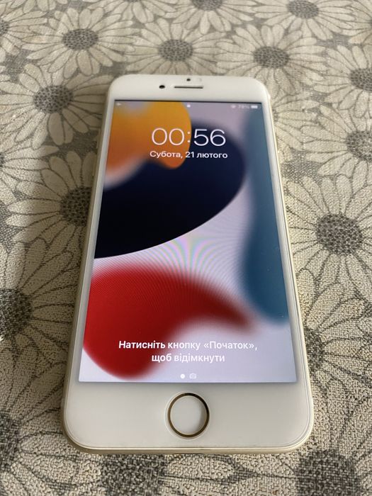 Продам iPhone 7 32gb