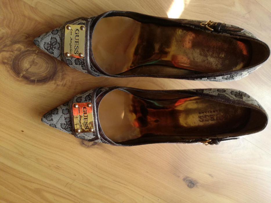 Buty guess