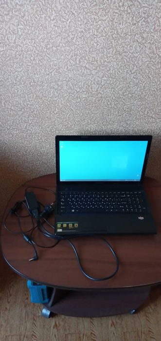 Lenovo Ideapad G585.