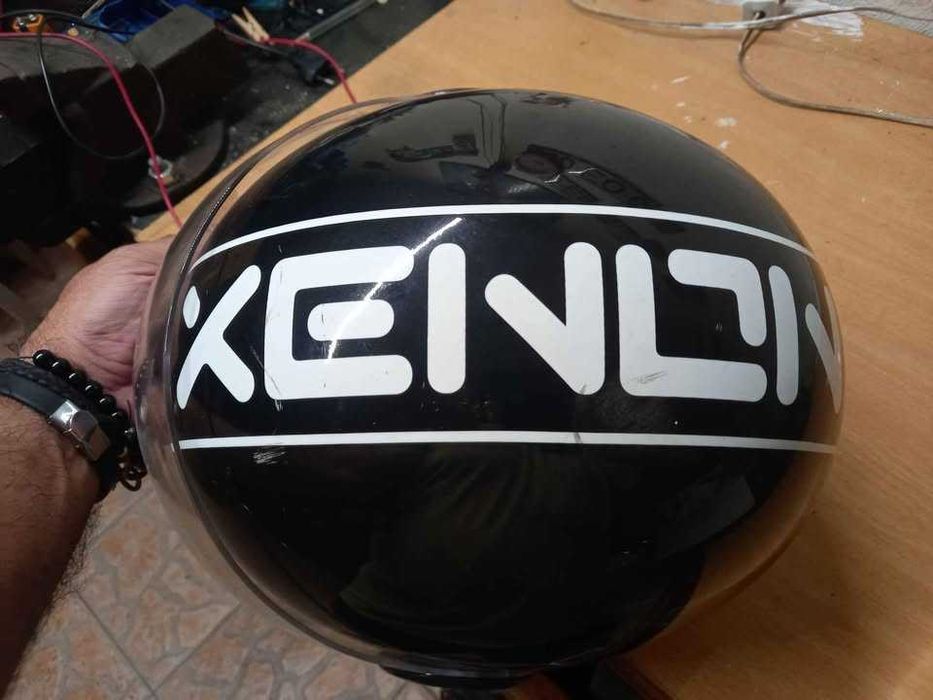 Capacete aberto com viseira