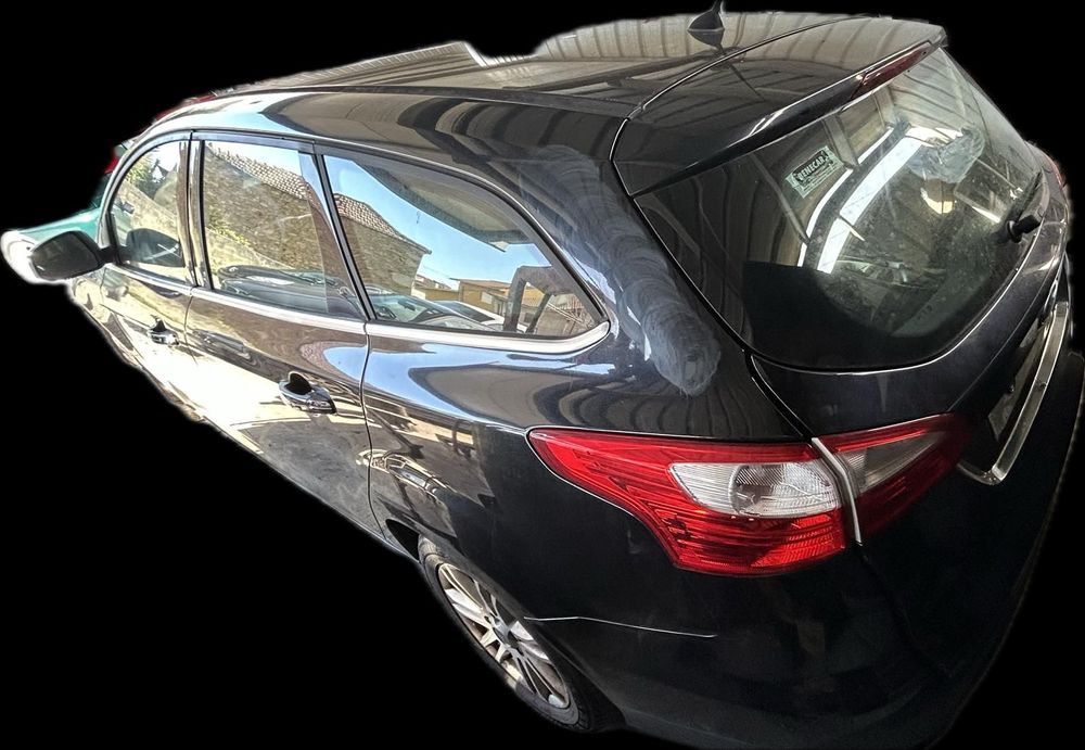 Ford Focus III SW (2013) - Kit Airbags / Portas