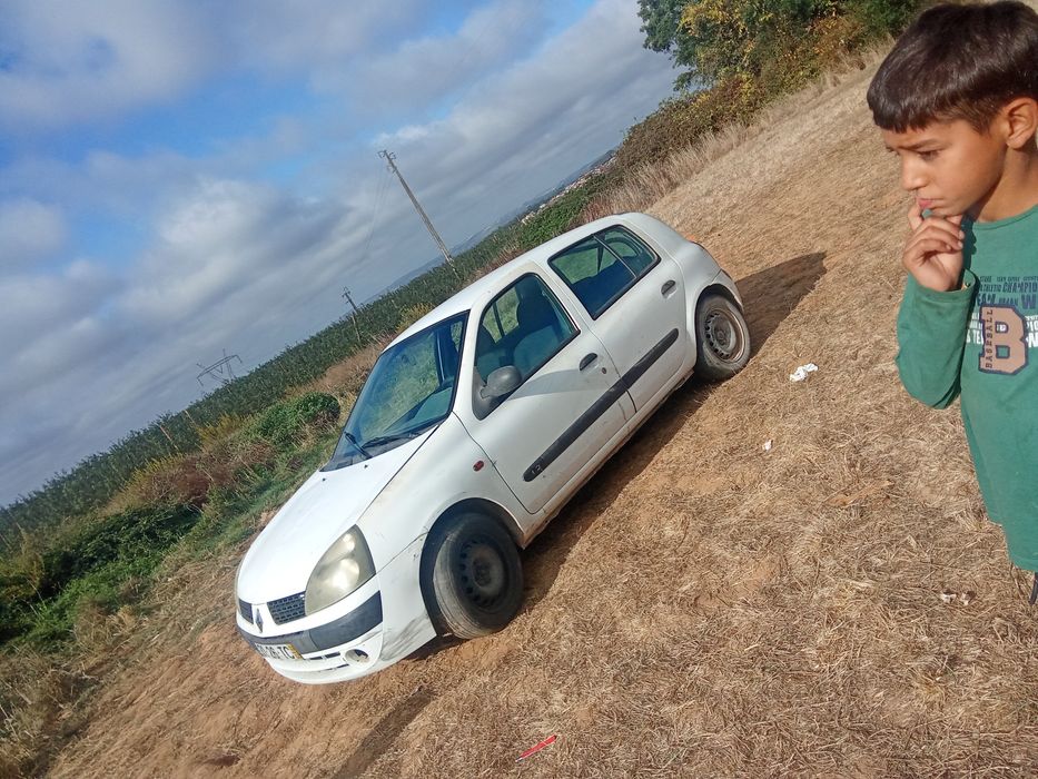 Renault Clio 2002 — photo 5