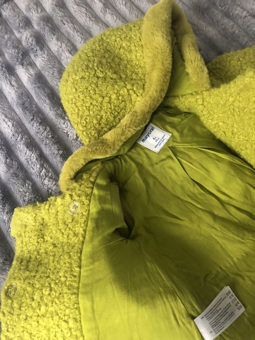 Пальтішко для дівчаток