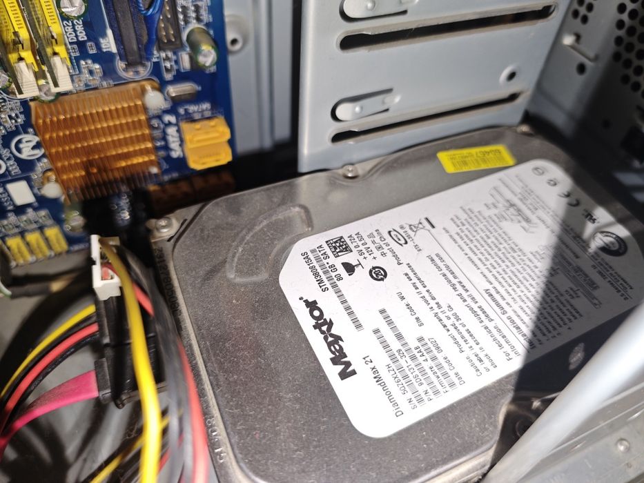 Компьютер Phenom X3 , ddr2 2gb, hdd 80gb, psu 350w,