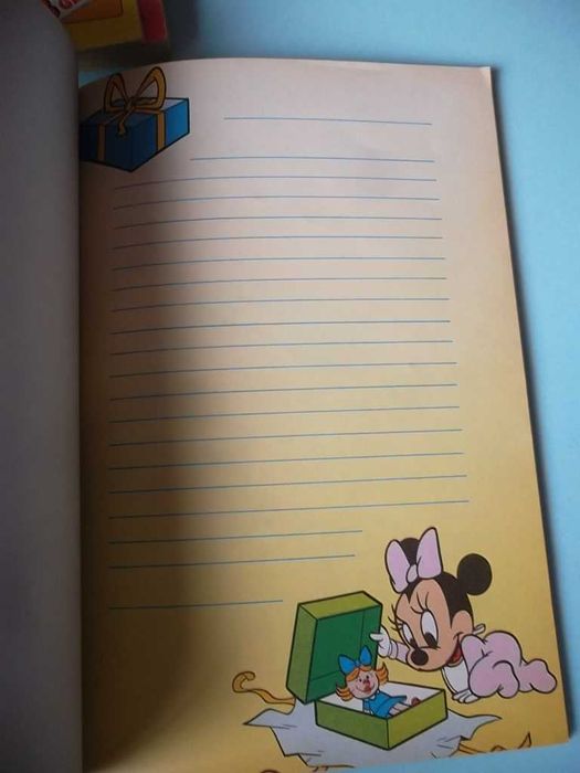 3 Revistas DISNEY com BRINDES (cromos)