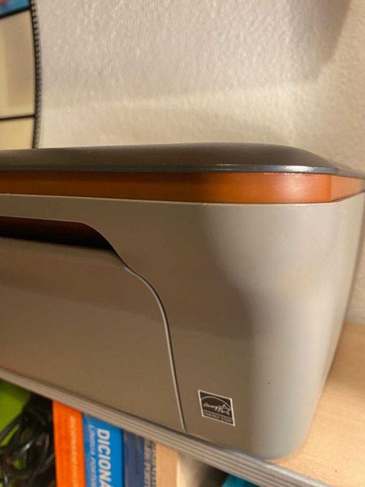 Impressora Multifunções HP Deskjet 2050A