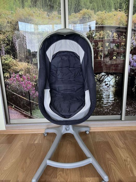 Дитяча люлька, шезлонг, стілець Chicco