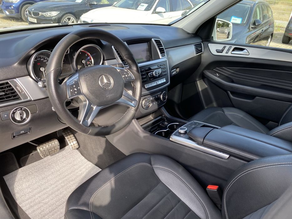 Mercedes-Benz ML 250 CDI 180 mil kms - Nacional