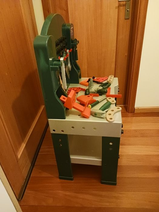 Estação de ferramentas criança