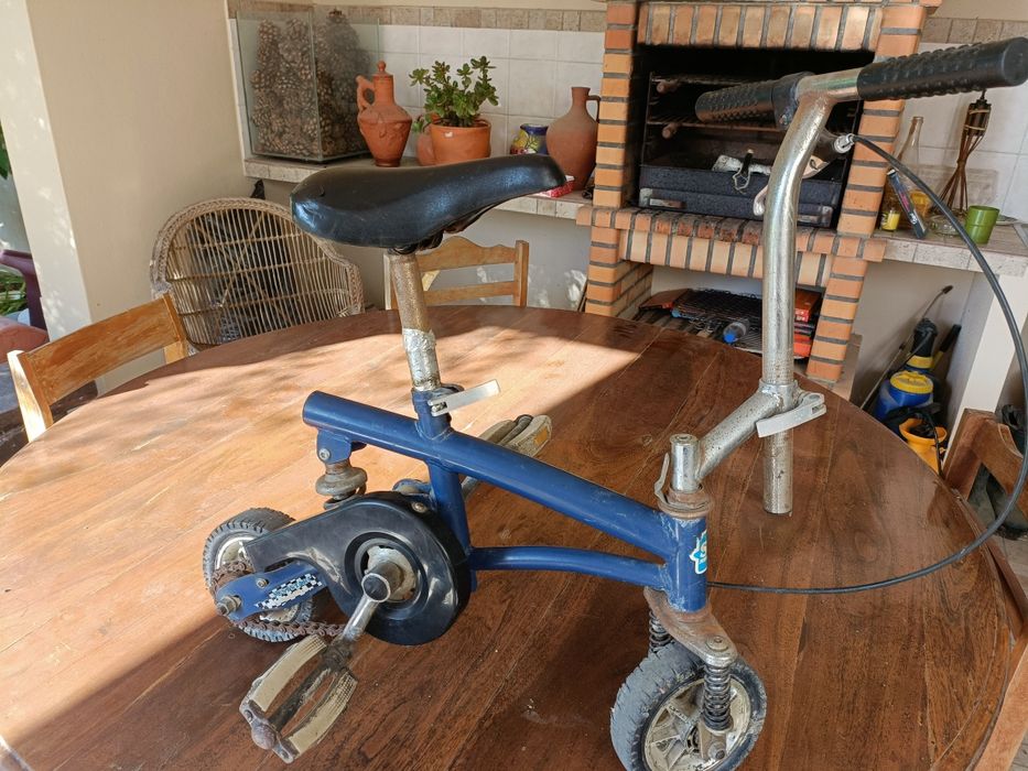 Mini bicicleta antiga
