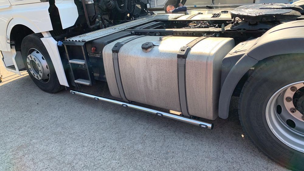 Orurowanie boczne, międzyosiowe MAN