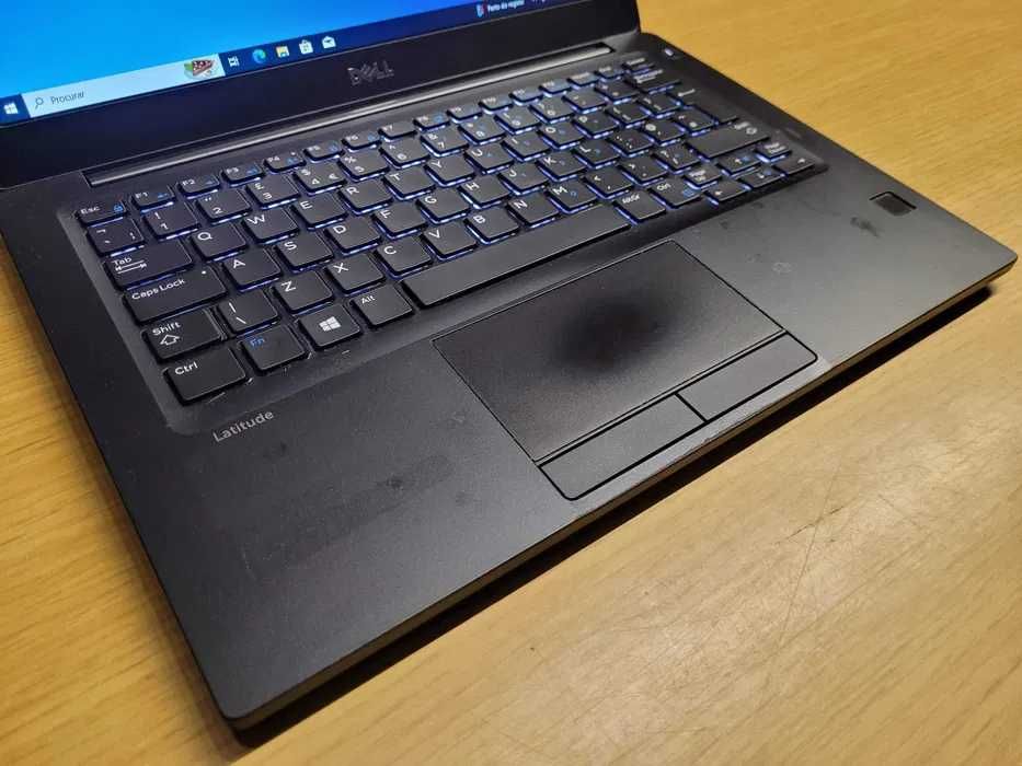 Dell Latitude E7280 / Core i5 / 8 GB RAM / 256 GB SSD / 12.5" HD64737956811907124