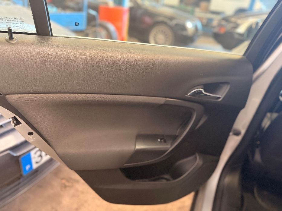 Opel Insignia 2.0 CDTi Cosmo foto 5