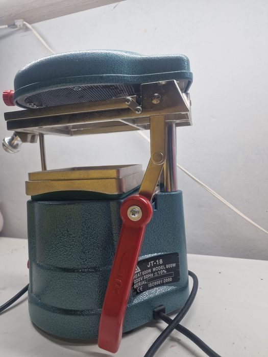 Termoformadora Dental